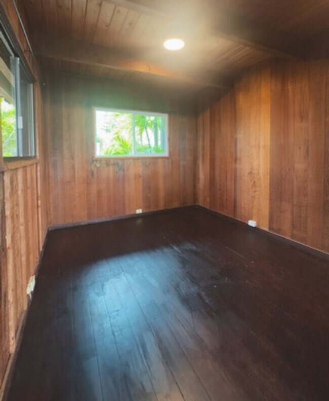Building Photo - Steps from the Sand – Oceanfront Rental Av...