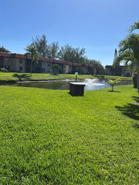 Building Photo - 21895 Lake Forest Cir