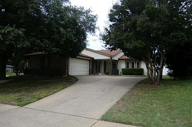 Building Photo - 2601 Knoll Trail