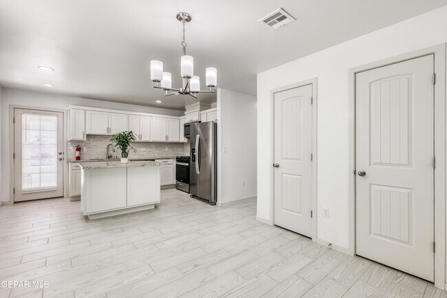 Building Photo - 12441 Polo Norte Dr