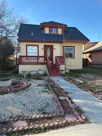 Building Photo - 1465 Central Ave