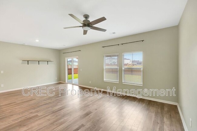 Building Photo - 494 Spanish Wells Rd