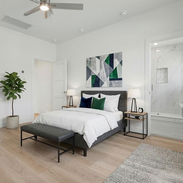 Building Photo - 13351 Goodland St