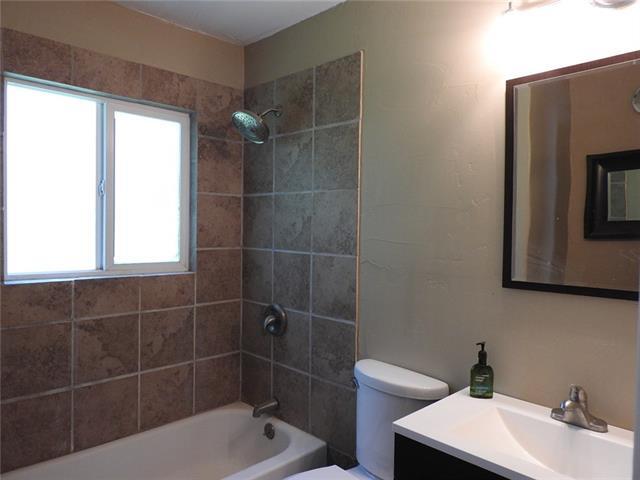 Building Photo - 10533 Aledo Dr