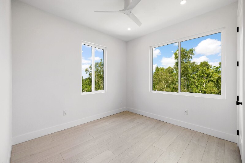 Building Photo - 10330 2nd Way N