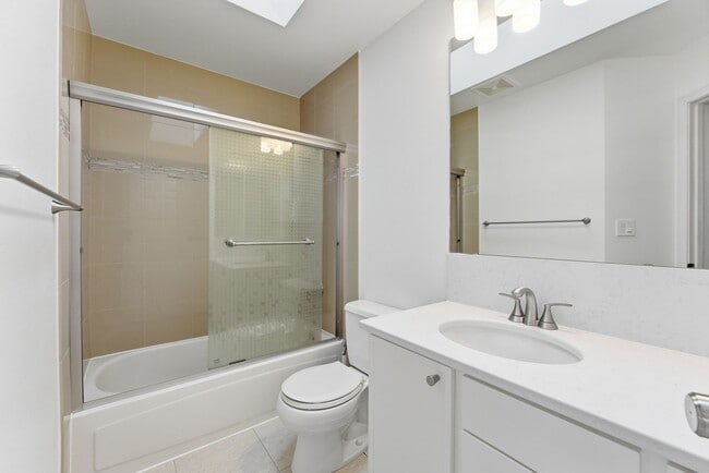 Building Photo - The Entertainer’s Dream