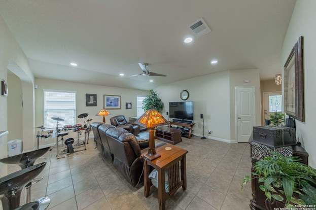 Building Photo - 751 Guna Dr