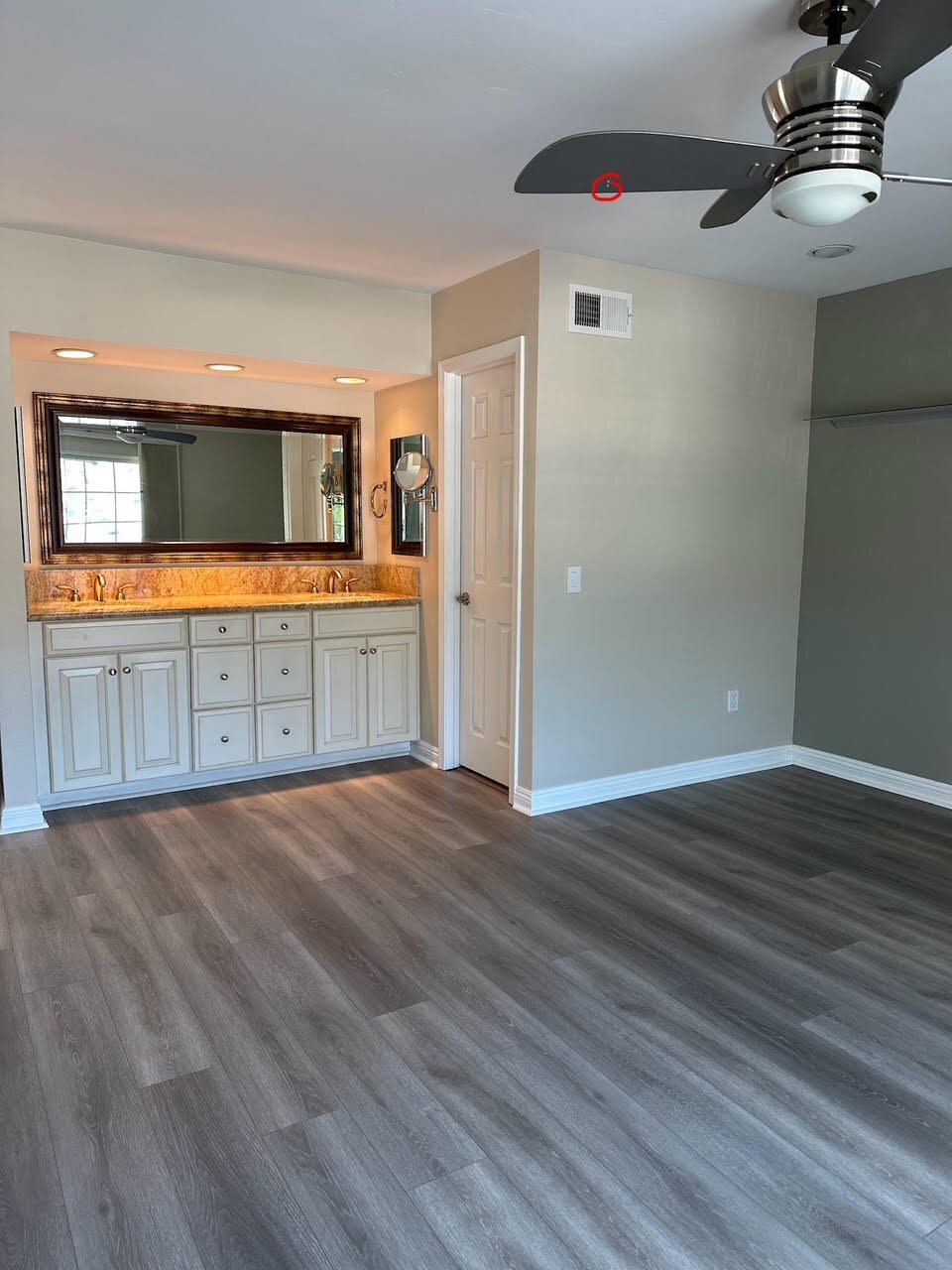 Building Photo - 6803 Urubu St