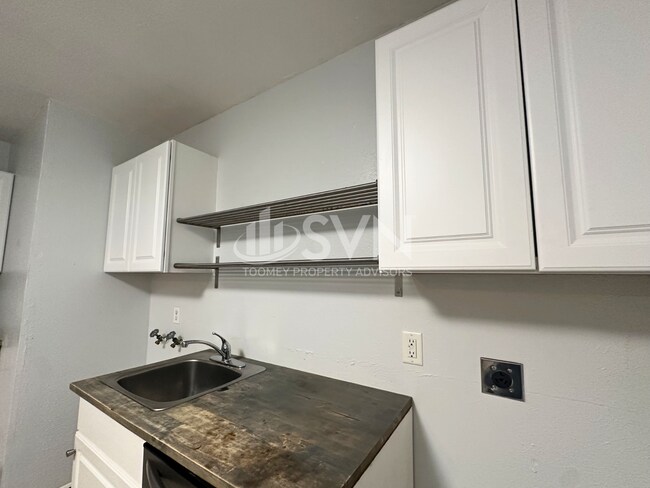 Building Photo - 4077 S Lancewood Dr