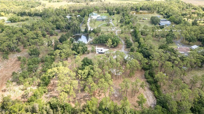 Building Photo - 11590 Fox Hill Rd