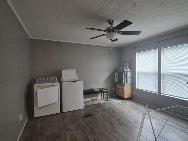 Building Photo - 6017 Whispering Pines