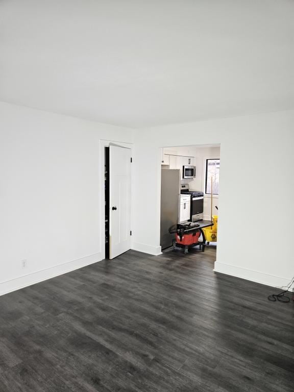 Building Photo - 2028 S 81st St