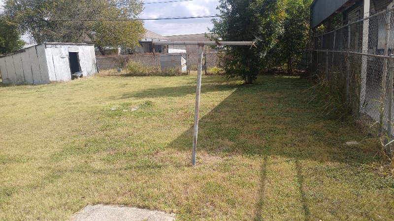 Building Photo - 205 N 21st St