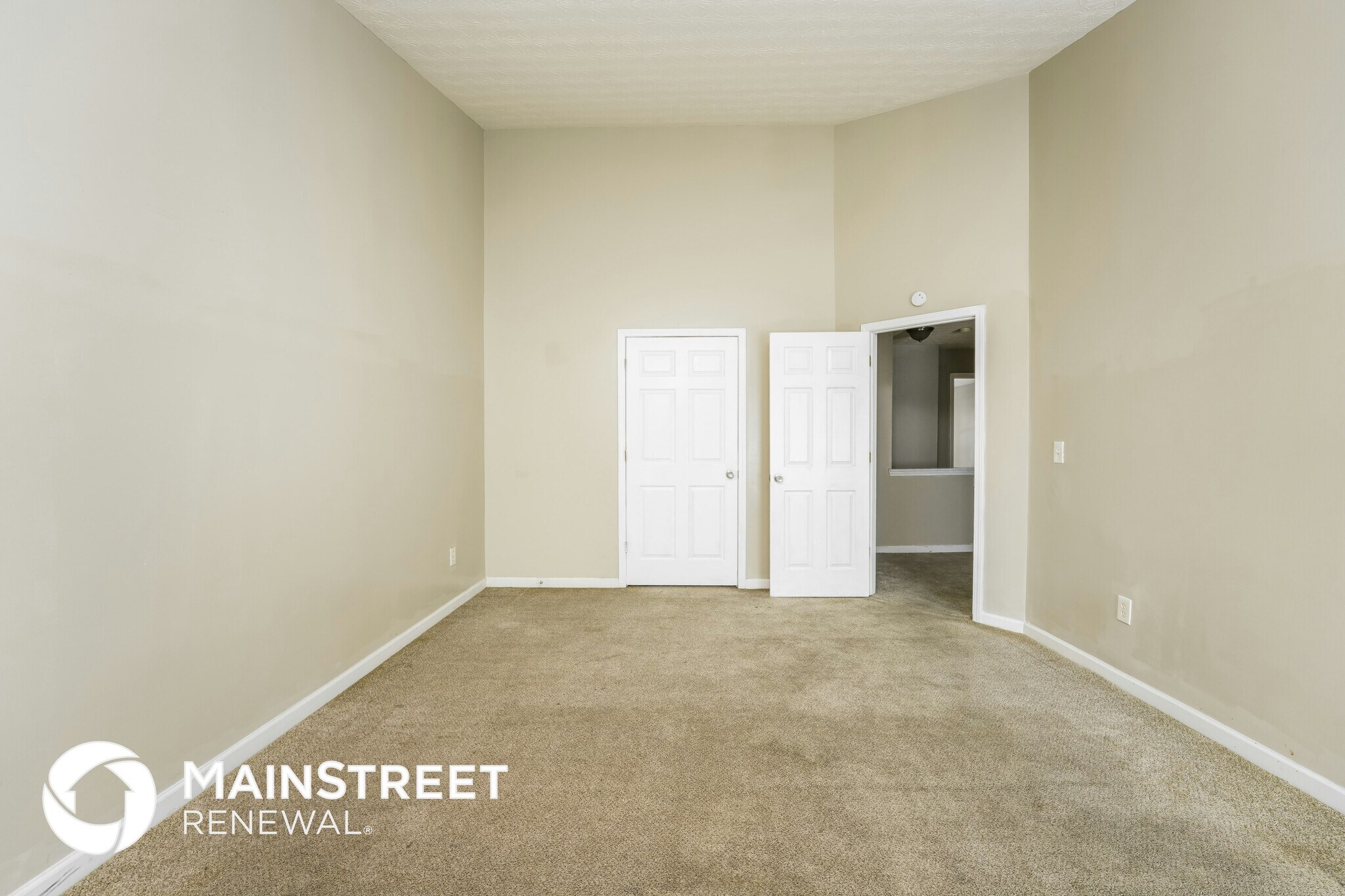 Building Photo - 6288 Lake Valley Point