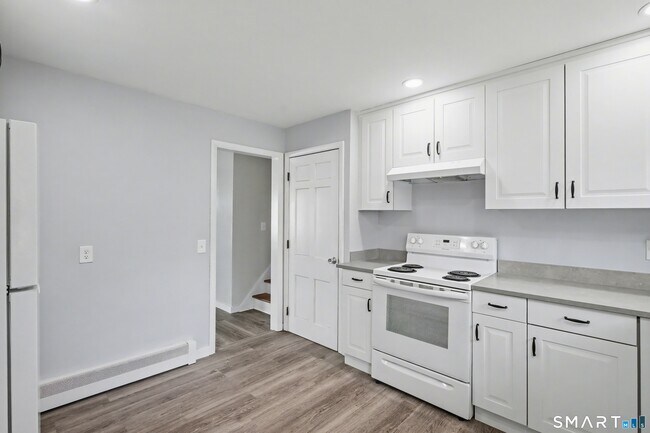 Building Photo - 41 Sunnybrook Bend