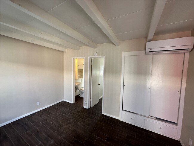 Building Photo - 1015 N Azusa Ave