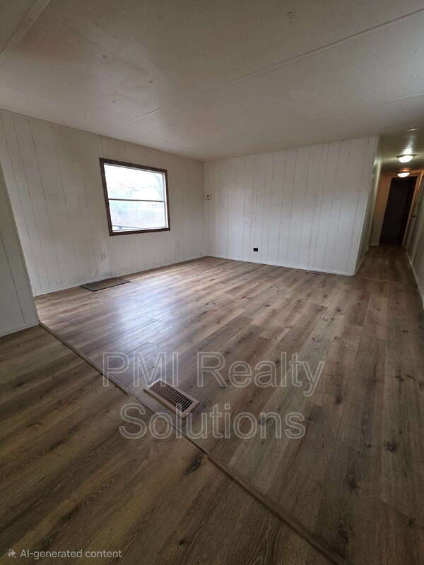 Building Photo - 300 Elberta Ave