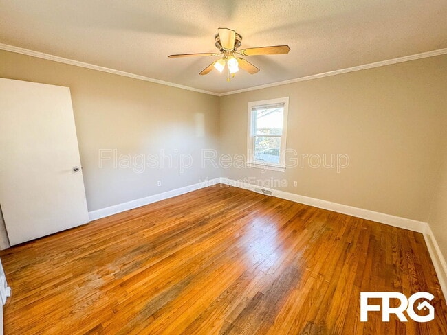 Building Photo - 113 Belmont Dr