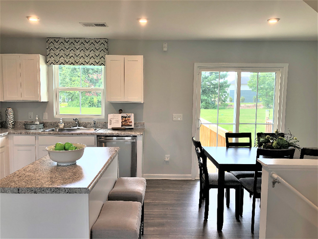 Building Photo - 406 Brookshade Way