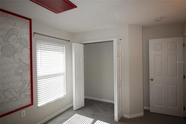 Building Photo - 136 Bayswater Ln