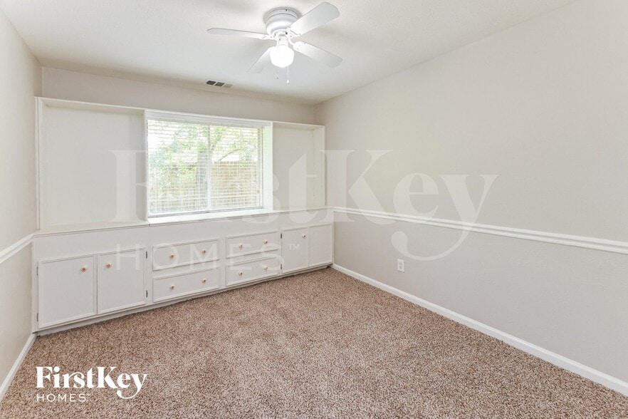 Building Photo - 11906 Knoll Bend Ct