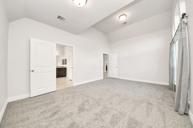 Building Photo - 2429 Lost Bridge Ln