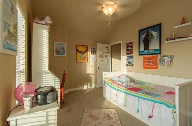 Building Photo - 3400 St Christopher Ct