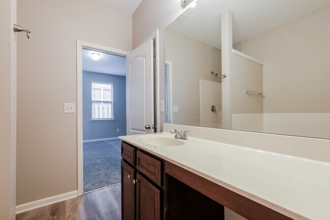 Building Photo - 3738 Humber Ct