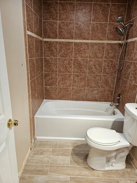 Building Photo - 2762 Casey St