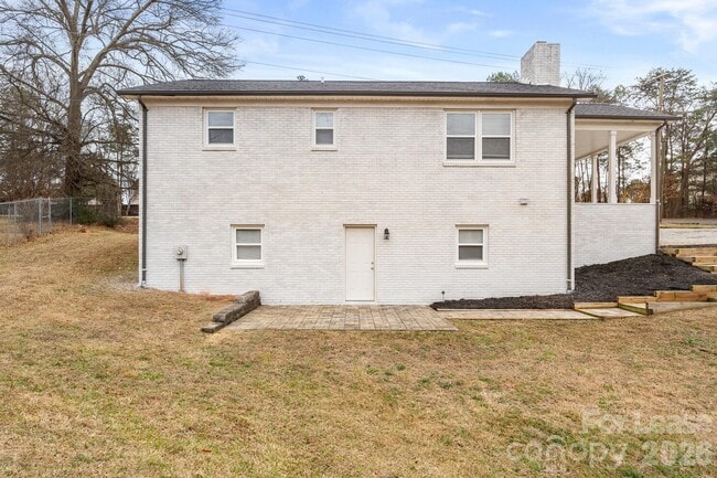 Building Photo - 11805 Harrisburg Rd