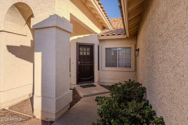 Building Photo - 3125 E Cottonwood Ln