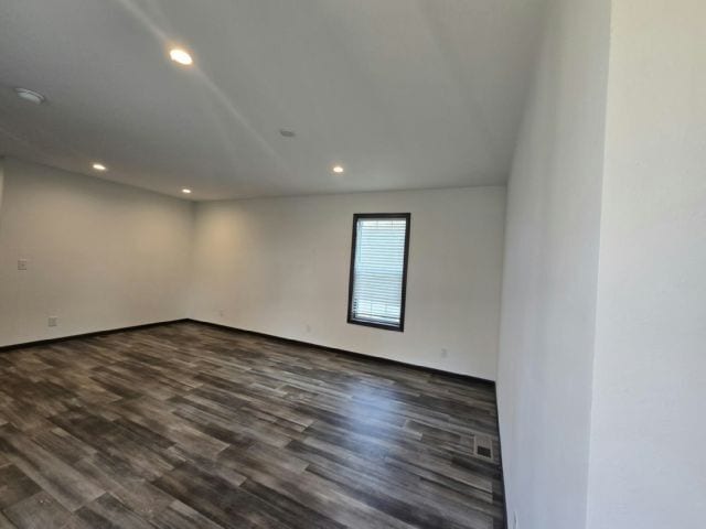 Building Photo - 361 Brutus Dr