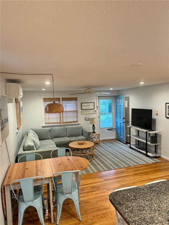 Building Photo - 30 Shagbark Rd