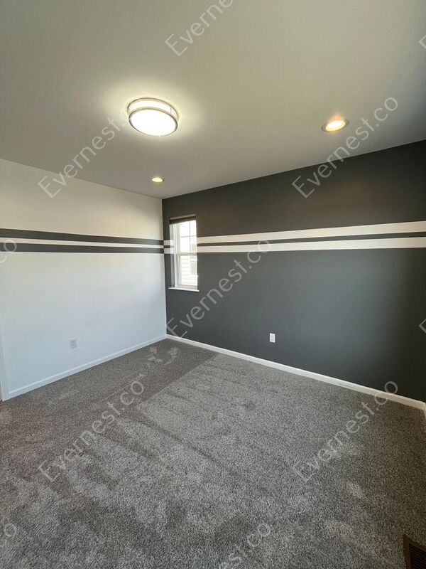Building Photo - 3977 Trailway Commons Cir