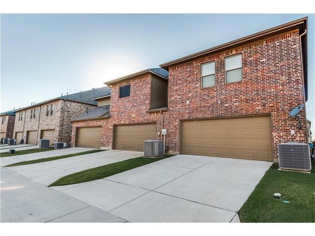 Building Photo - 4240 Comanche Dr