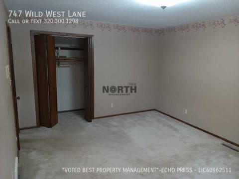 Building Photo - 747 Wild W Ln SW