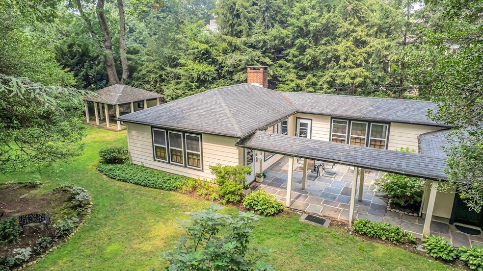 View of Patio and Gazebo - 82 Winsor Pl