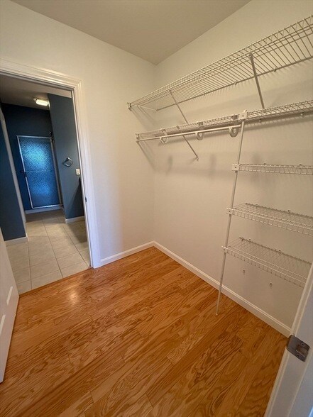 Building Photo - 6 Woodman Way