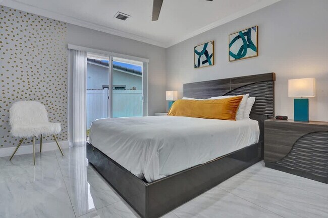 Building Photo - 1000 Diplomat Pkwy