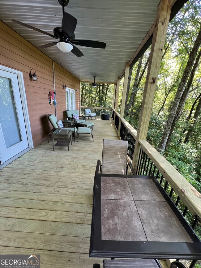 Building Photo - 21 Switchback Dr