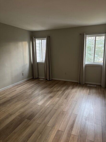 Bedroom # 1 - 1306 Sycamore Square Dr