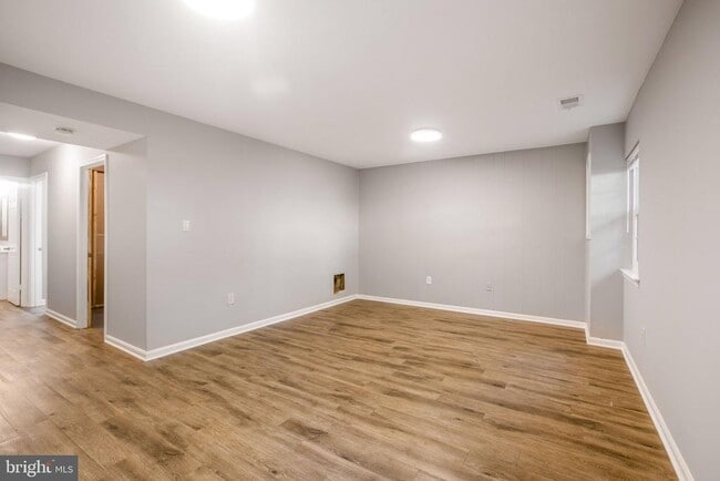Building Photo - 14630 Tynewick Terrace