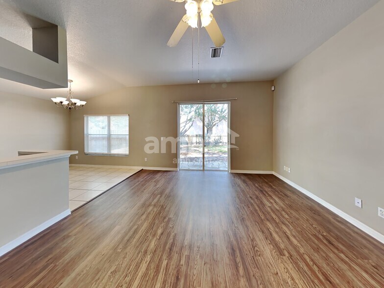 Building Photo - 1403 Orange Moss Ct