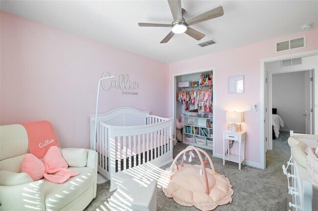 Building Photo - 6214 Golden Bch Dr