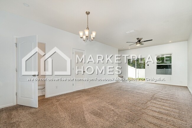 Building Photo - 373 Servia Dr