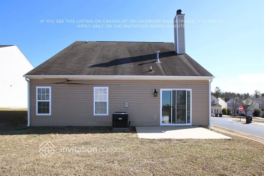 Building Photo - 11203 Pointer Ridge Dr