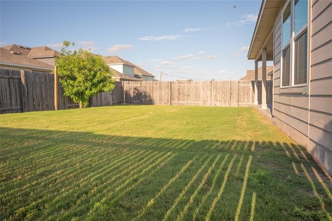 Building Photo - 423 Bluejack Wy
