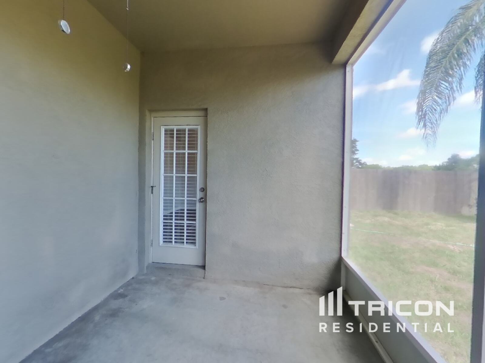 Building Photo - 24409 Breezy Oak Ct