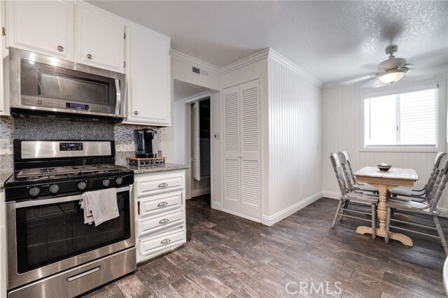 Building Photo - 620 18th St