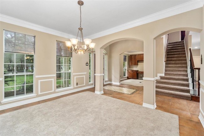 Building Photo - 905 Carriage Hills Blvd